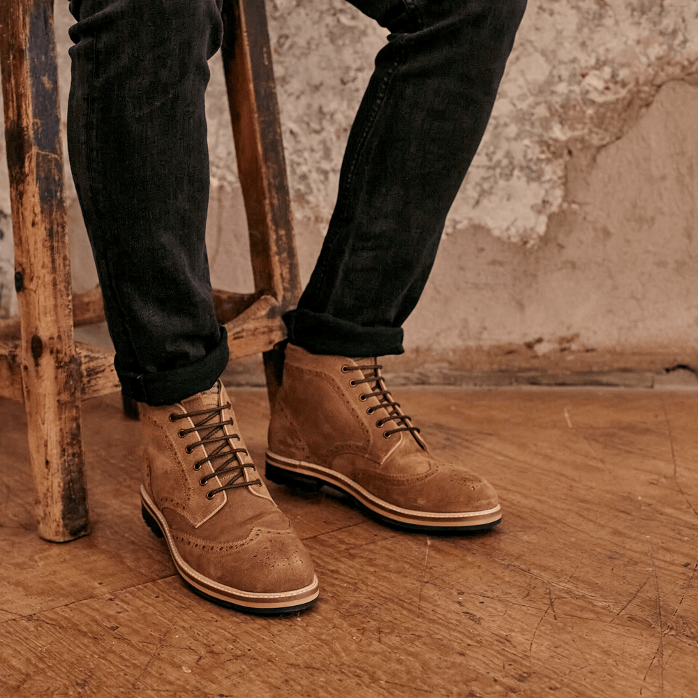 
                  
                    BAYLEY // OAK SUEDE-MEN'S SHOE | LANX Proper Men's Shoes
                  
                