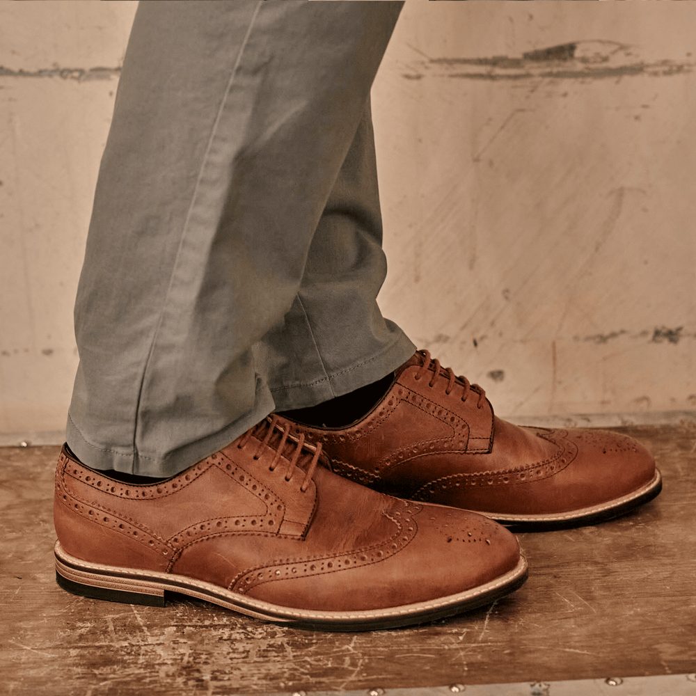 
                      
                        BEAUMONT // CONKER DISTRESSED-MEN'S SHOE | LANX Proper Men's Shoes
                      
                    