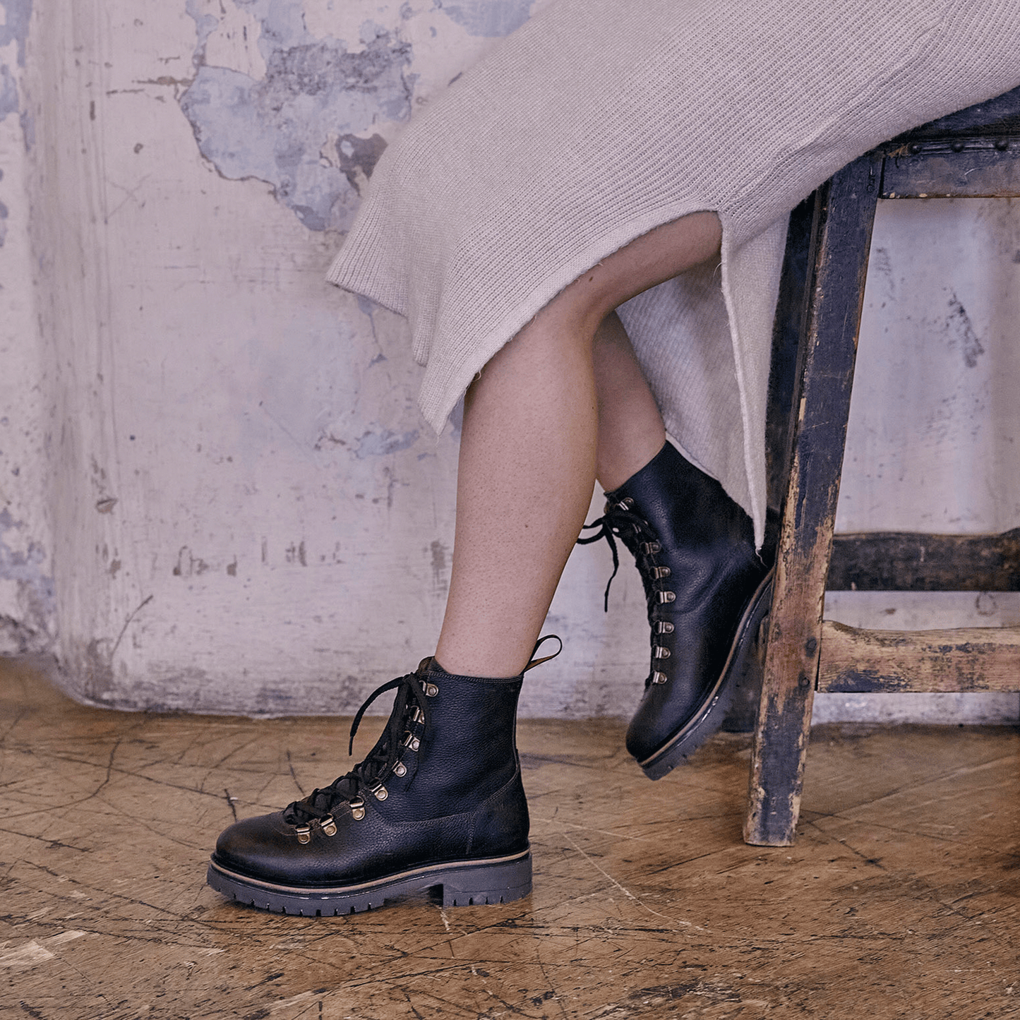 
                  
                    WHALLEY / PLUM GRAINED-Womens Footwear | LANX Proper Men's Shoes
                  
                